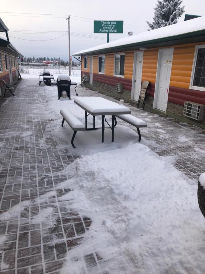 Alpine motel Rocky Mountain House Esterno foto