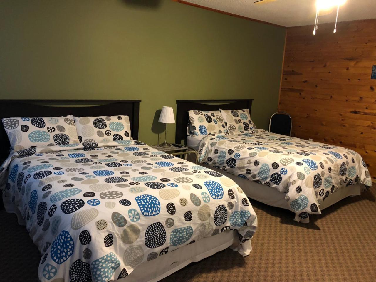 Alpine motel Rocky Mountain House Esterno foto