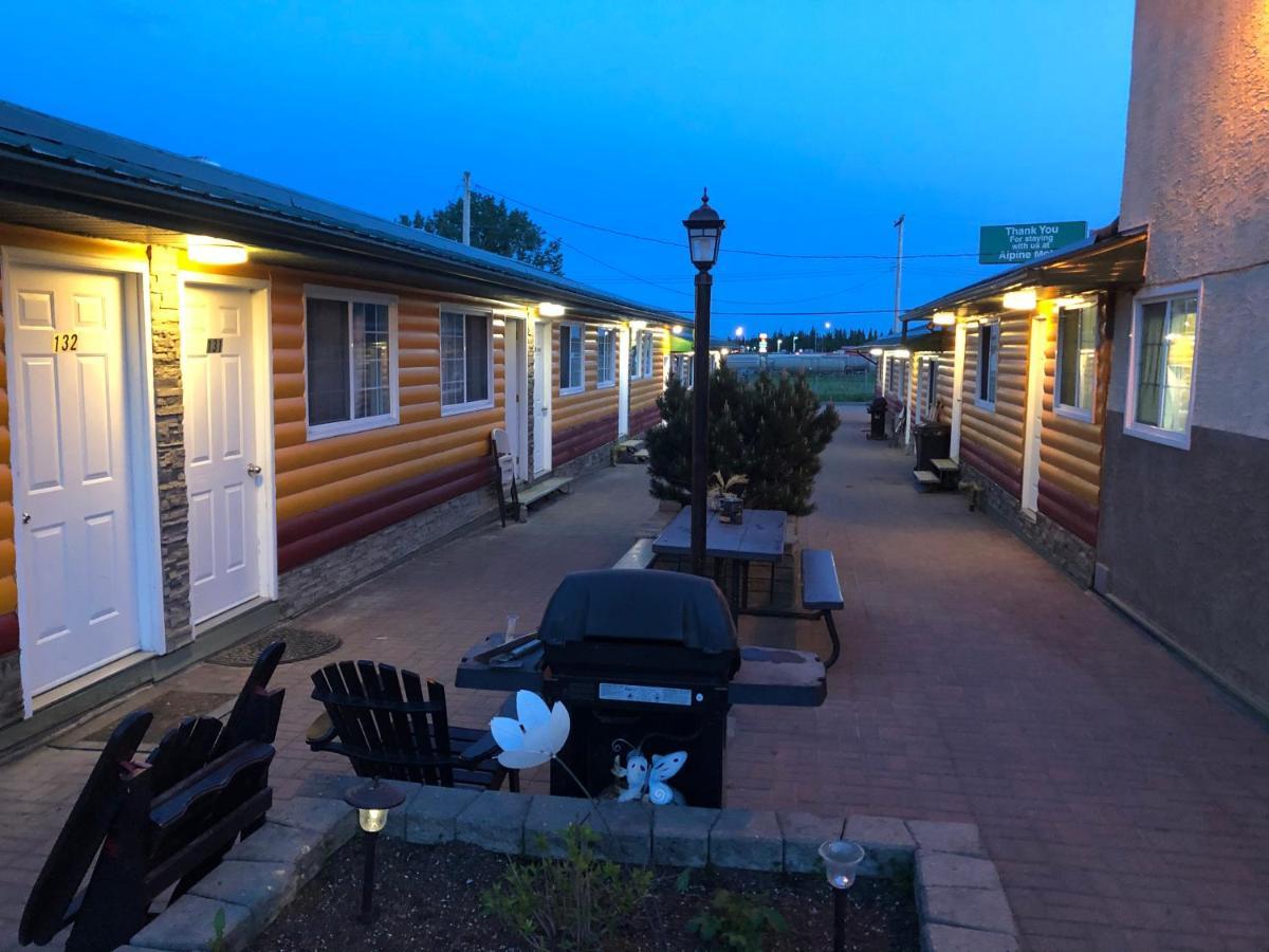 Alpine motel Rocky Mountain House Esterno foto